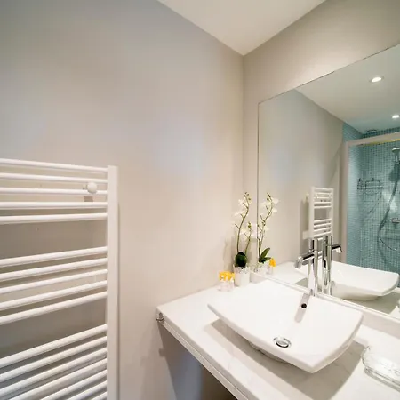 Apartment Luxury - Pretty 3 Bedroom To Rent With 50m Terrace